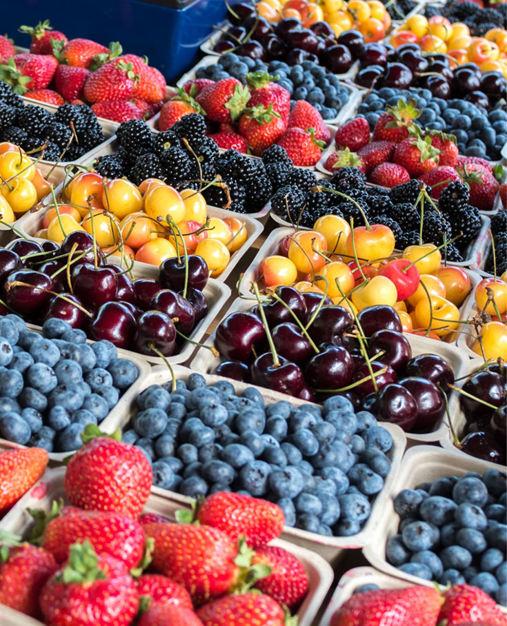fruits in a grocery